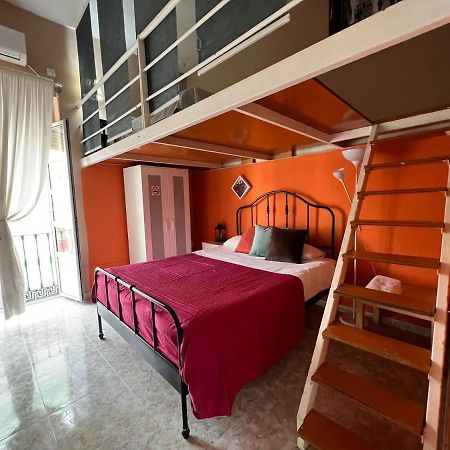 La Maestranza Apartment Rooms Sevilla Eksteriør bilde