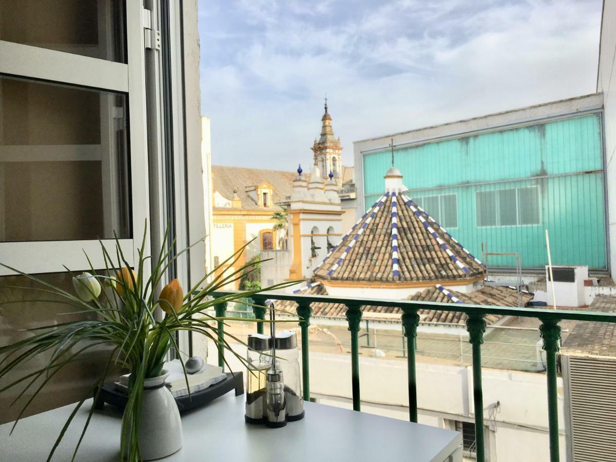La Maestranza Apartment Rooms Sevilla Eksteriør bilde