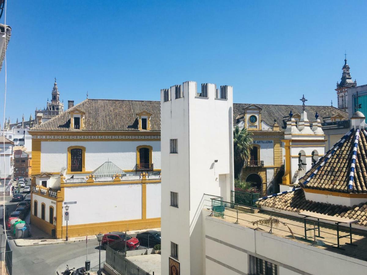 La Maestranza Apartment Rooms Sevilla Eksteriør bilde